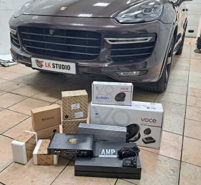 Апгрейд автозвука Porsche Cayenne плюс полная шумоизоляция